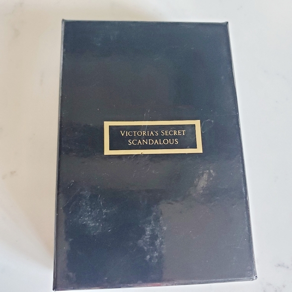 FINAL SALE ❤Victoria Secret Lock Key Long Necklace - Picture 5 of 6